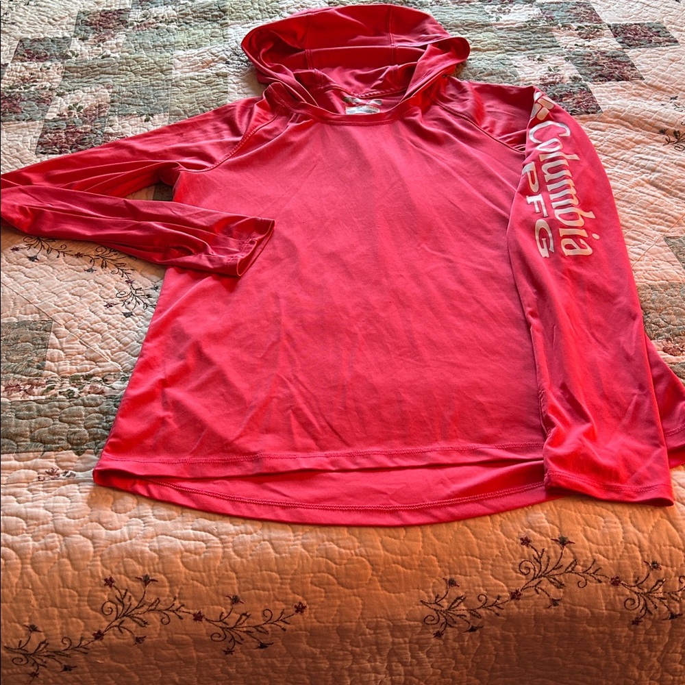 Columbia Vibrant Coral Hooded Lightweight Top